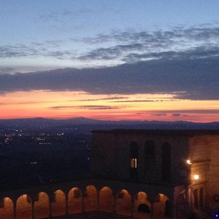 Le Dimore Arcangelo Giuseppe Assisi Exteriér fotografie