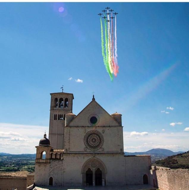 Le Dimore Arcangelo Giuseppe Assisi Exteriér fotografie